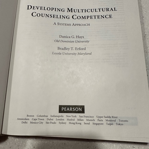Developing Multicultural Counseling Competence A Systems Approach 2nd
Ed. Erford - Picture 6 of 14